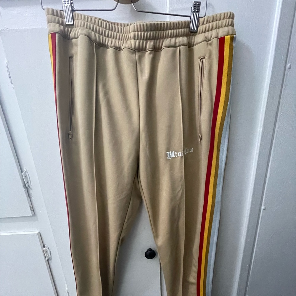 Mintcrew track pants size L
